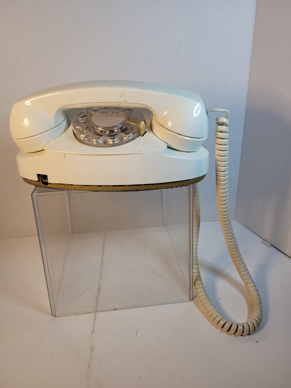 Vintage Bell System Cream Princess Rotary Dial Telephone (F)